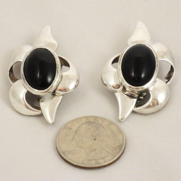 1980’s Krypell Origami Star Sterling and Onyx Earrings - Picture 2 of 7